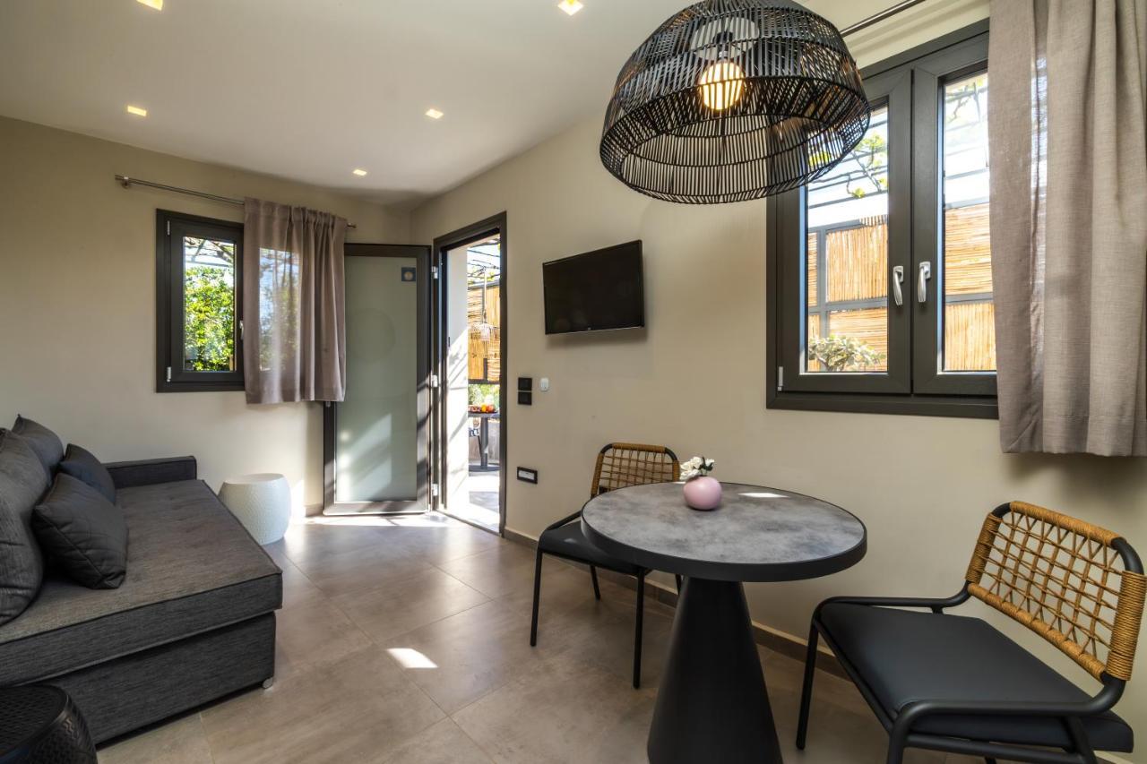 Villa Dimitra - Saint Nikolas Retreat Faraklata Eksteriør billede